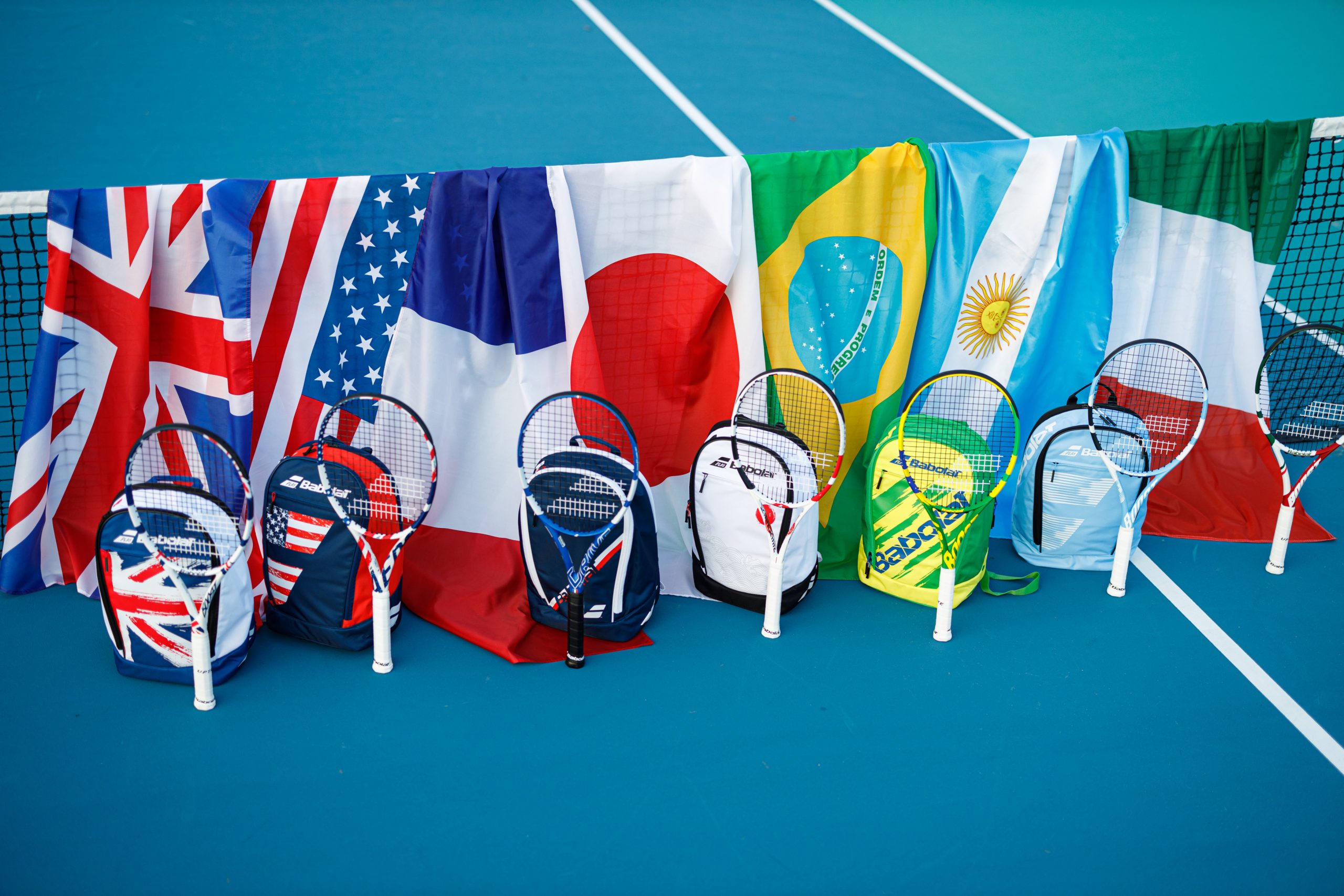 Babolat Flag Damp 700033-134 – Set 50 Antivibrazioni Per Racchetta Da Tennis – 7 Colori Misti Con Logo Babolat